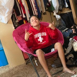 Meet your Posher, Ariel